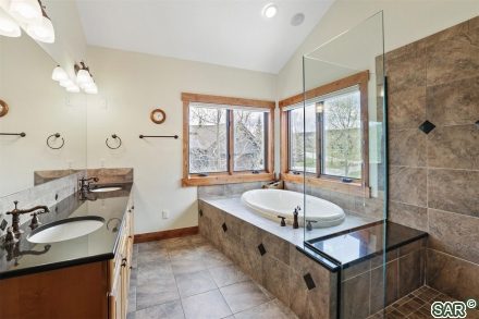 128 Talon Cir photo 20