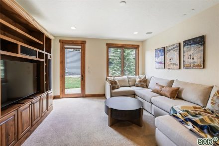 128 Talon Cir photo 23