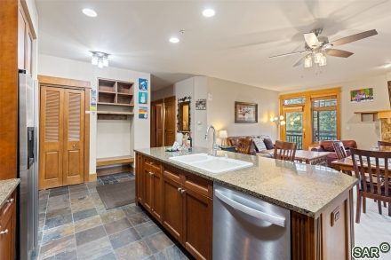 280 Trailhead Drive 3014 photo 20