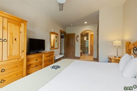 280 Trailhead Drive 3014 photo 28