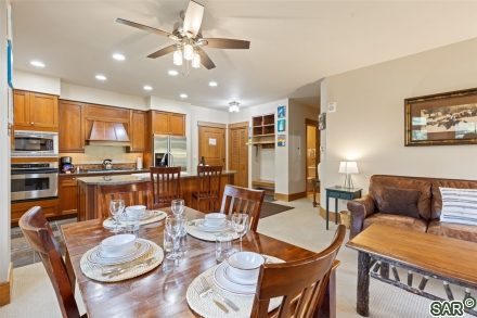 280 Trailhead Drive 3014 photo 9