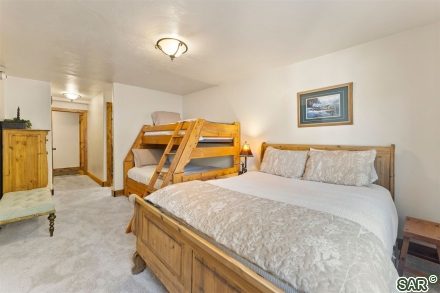107 Skiwatch Dr photo 15