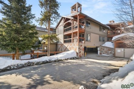 Condo in Skiwatch Condo, Breckenridge, CO — photo 2 (MLS S375852)