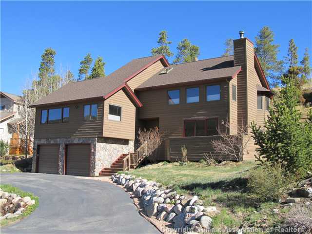 221 Idlewild Dr, Dillon, CO — main photo
