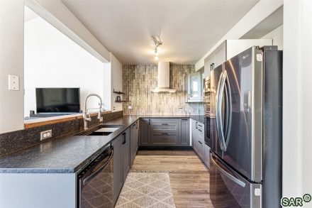 4000 Silverheels Dr photo 10