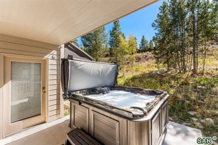 4000 Silverheels Dr photo 39