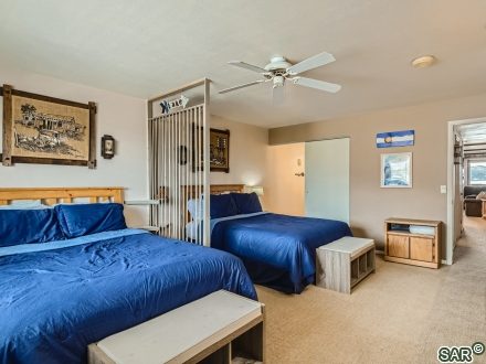 401 W La Bonte St photo 15
