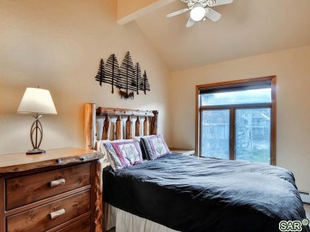 1512 Point Dr photo 24