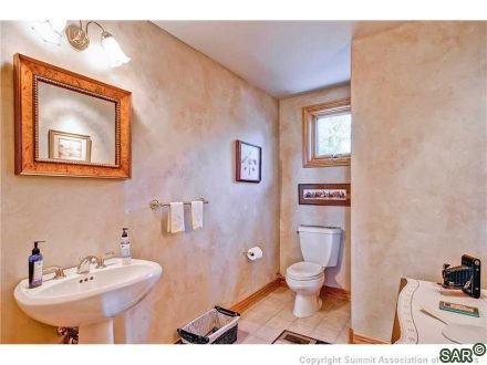 1704 Red Hawk Rd photo 12
