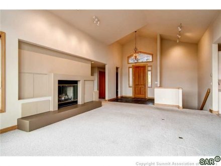 1704 Red Hawk Rd photo 4