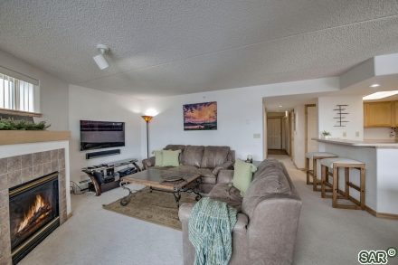 980 Lakepoint Dr photo 8