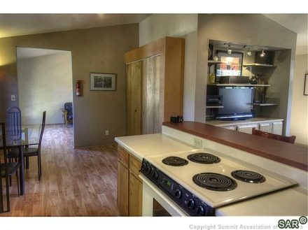 79 Reliance Dr photo 7