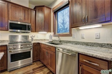 95 Riverside Place photo 11