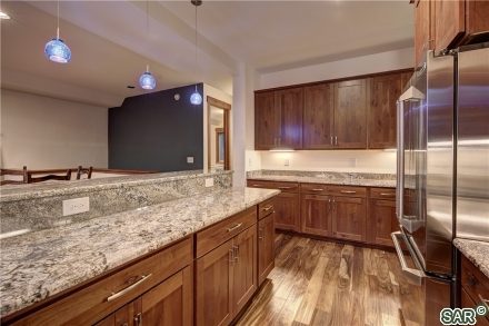 95 Riverside Place photo 13