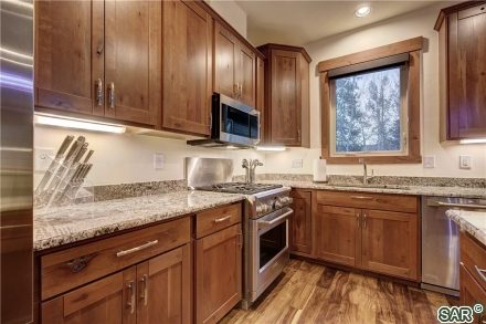 95 Riverside Place photo 15