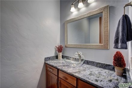 95 Riverside Place photo 16