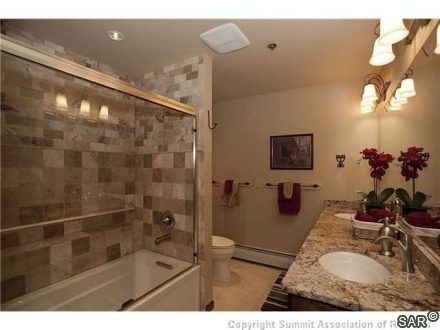 102 Vista View Place photo 14