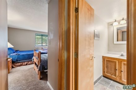 72 Corinthian Cir photo 14