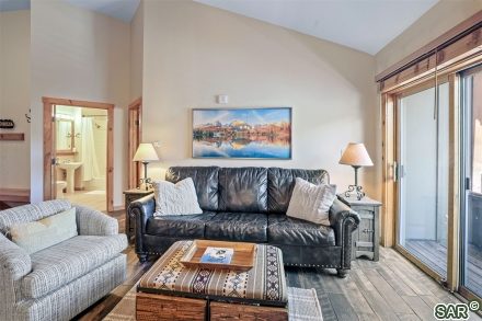 100 Dercum Square 8365 photo 11