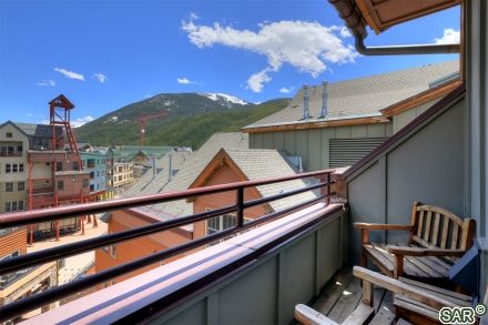 100 Dercum Square 8365 photo 32