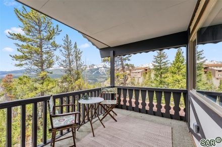 Condo in Tyrollean Terrace Condo, Breckenridge — photo 1 Condo in Tyrollean Terrace Condo, Breckenridge, CO — photo 1 (MLS S376296)