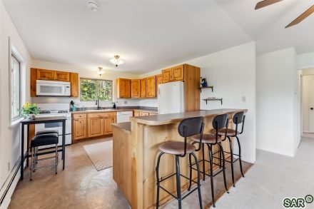 Condo in Tyrollean Terrace Condo, Breckenridge — photo 5 Condo in Tyrollean Terrace Condo, Breckenridge, CO — photo 5 (MLS S376296)