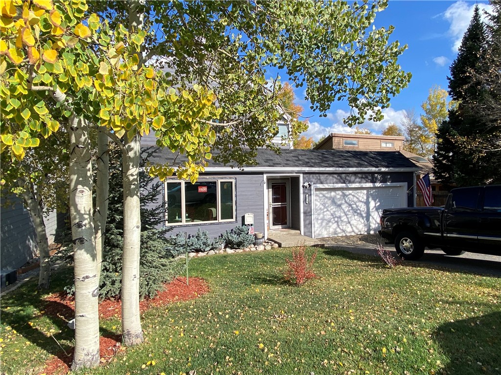 1618 N Chipmunk Ln, Silverthorne, CO — main photo