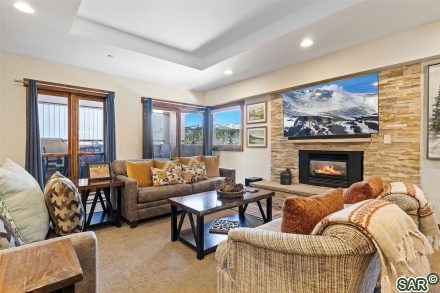 Condo in Village At Breckenridge Condo, Breckenridge, CO — photo 6 (MLS S376376)