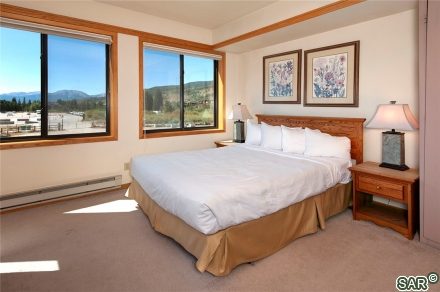 Condo in Slopeside, Keystone — photo 2 Condo in Slopeside, Keystone, CO — photo 2 (MLS S376450)