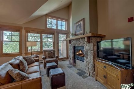 Condo in Elk Run Villas Condo, Keystone — photo 1 Condo in Elk Run Villas Condo, Keystone, CO — photo 1 (MLS S376498)