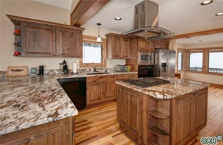 97 Fairview Cir photo 3