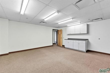 114 Village Pl photo 14