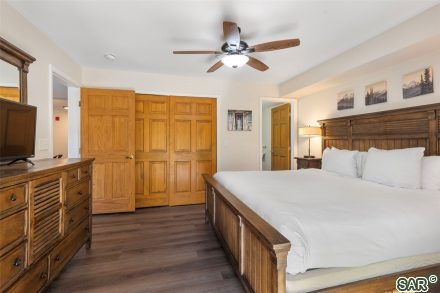 293 Pelican Circle 1807 photo 23