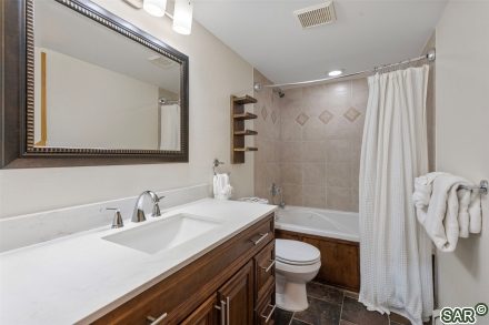 293 Pelican Circle 1807 photo 24