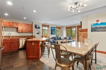 Condo in Mountain Thunder Lodge, Breckenridge, CO — photo 2 (MLS S376712)