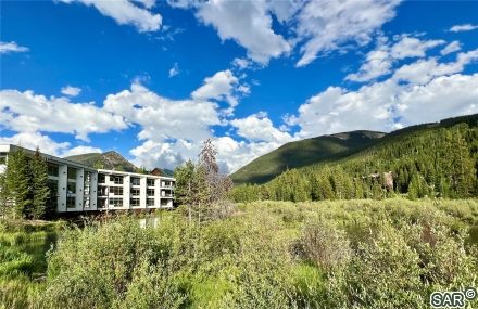 Condo in River Bank Lodge Condo, Keystone — photo 2 Condo in River Bank Lodge Condo, Keystone, CO — photo 2 (MLS S376758)