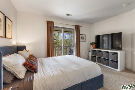 1501 Point Dr photo 10