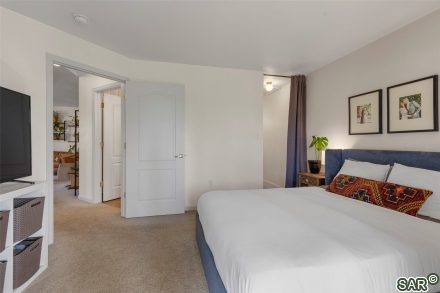1501 Point Dr photo 11