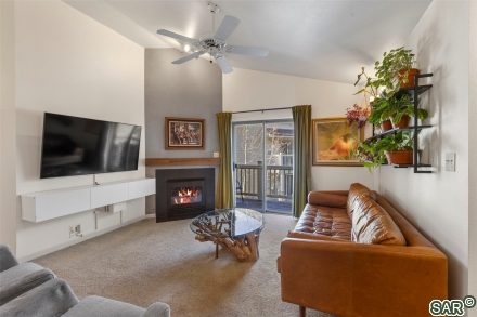 1501 Point Dr photo 6