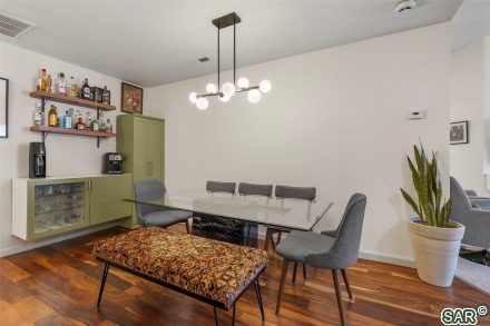 1501 Point Dr photo 9