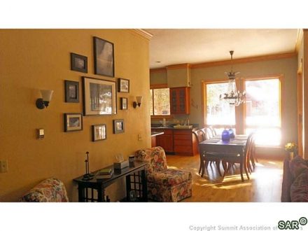 26 Marksberry Way photo 5