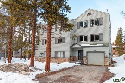 Duplex in Warriors Mark Sub, Breckenridge, CO — photo 1 (MLS S376927)