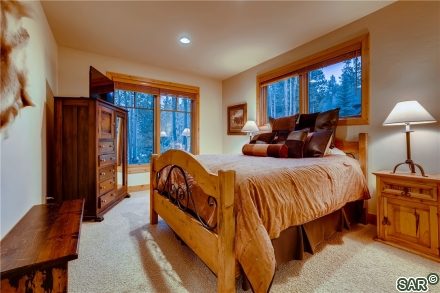 213 Marksberry Way photo 8