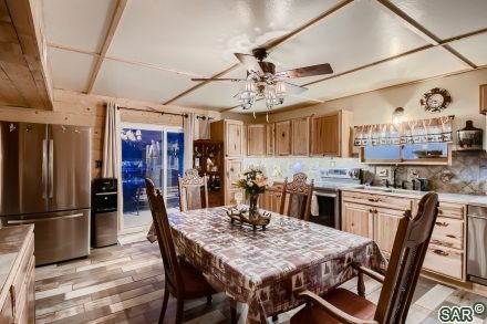 15 Rainbow Ave photo 8