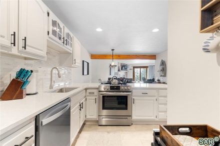 Condo in Snowscape Condo, Silverthorne, CO — photo 6 (MLS S376958)