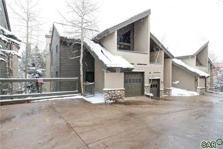 512 Kings Crown Rd photo 31