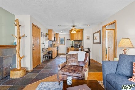 240 E La Bonte St photo 7