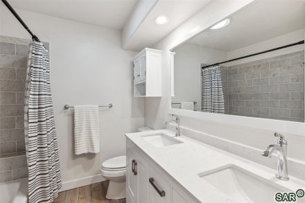 308 W Buffalo St photo 25