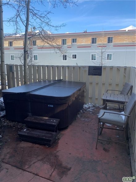 405 S Ridge St photo 24