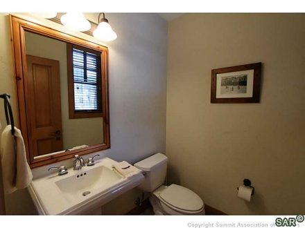 144 Beeler Pl photo 13